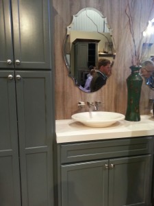 Northbrook Door in Graphite
